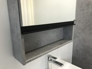 Зеркало-шкаф COMFORTY Эдинбург-60 (580х800х155) подвесной, бетон-светлый 00-00002043