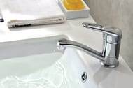 Смеситель для раковины Lemark LUNA LM4107C с поворотным изливом, хром