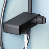 Душевая система AM.PM X-Joy F0785A722 со смесителем-полкой, верхний/ручной душ, черный — изображение 6