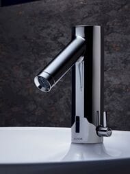 Смеситель Axor Starck 10140 для раковины электронный, питание от сети, с регулировкой t°