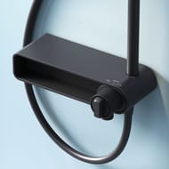 Душевая система AM.PM X-Joy F0785A722 со смесителем-полкой, верхний/ручной душ, черный — изображение 4