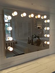 ������� ��������� ��������� ������� (900�700) ��� 13 ����