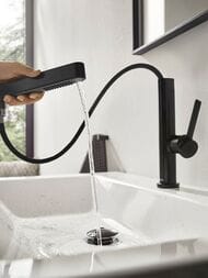 Смеситель Hansgrohe Finoris 76063670 для раковины, с выдвижным изливом, матовый черный — изображение 11