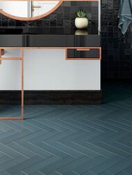 ��������������� ������ EQUIPE Babylone Space Blue (92�368) ����� 26690 (��.�.)