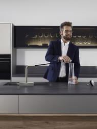 ��������� Hansgrohe Aquno Select M81 ��� ����� 250 �������� ��� 2jet ����� 73836800
