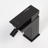 Смеситель для биде WasserKRAFT Abens 2006 однозахватный, с донным клапаном, черный Soft-touch