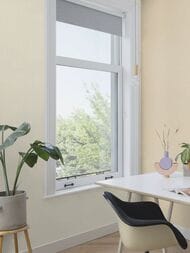 Обои виниловые на флизелине Rasch Gentle Elegance (1,06x10,05) моноколор, бежевые 977233 (рул.)
