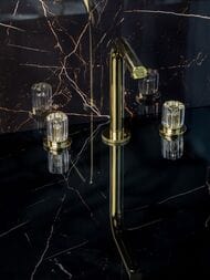 Смеситель Boheme Elegante 152-G-EL для раковины, на 3 отверстия, двухзахватный, золото — изображение 3