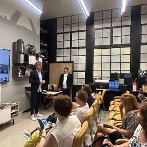 � ����� ������ ������-������� � ��������������� ������ Paini