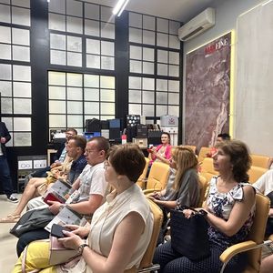 � ����� ������ ������-������� � ��������������� ������ Paini