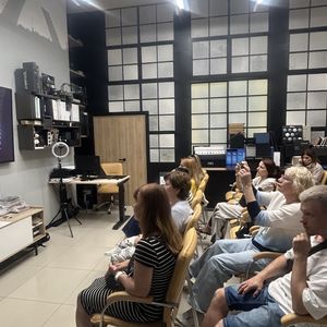 � ����� ������ ������-������� � ��������������� ������ Alice